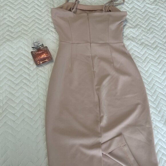 Dynamite Rose Pink Bandeau Dress - Picture 4 of 9